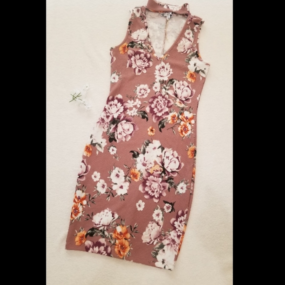 Small Rose Floral Iris Dress